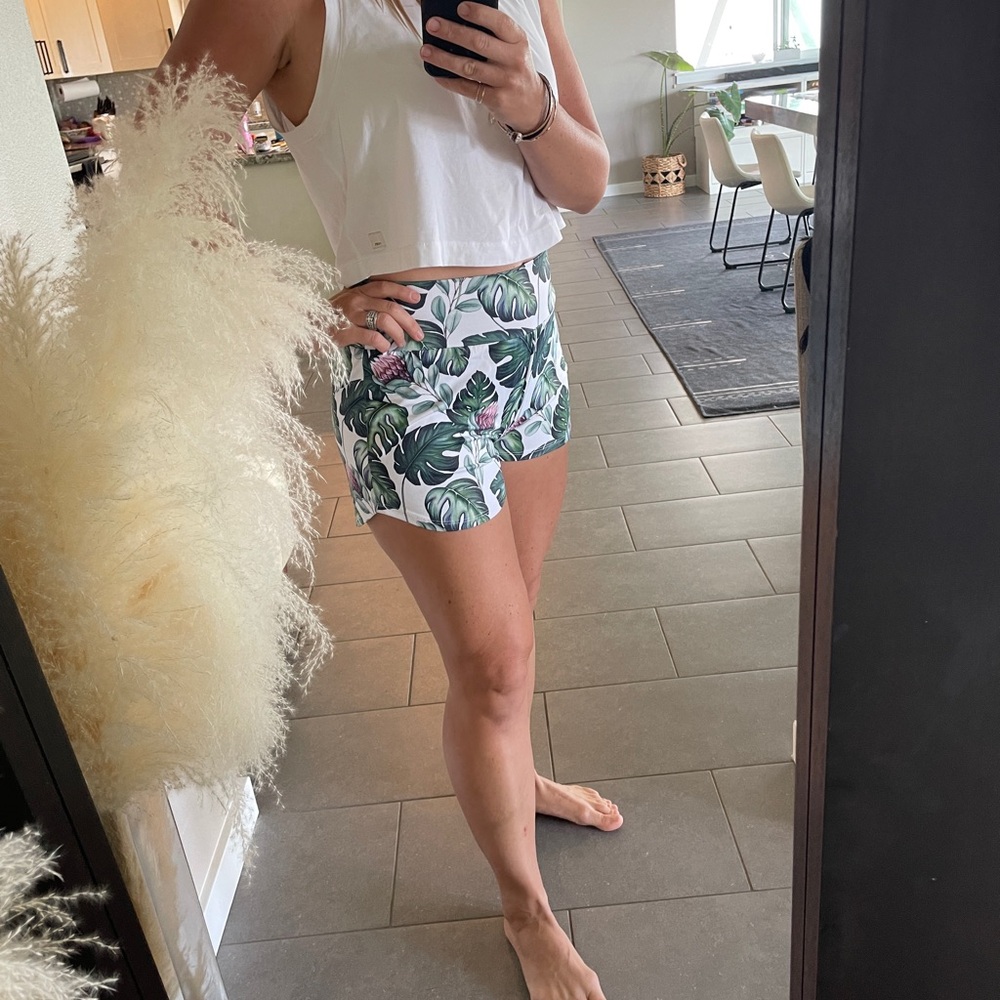 Love Fitness Runner Shorts